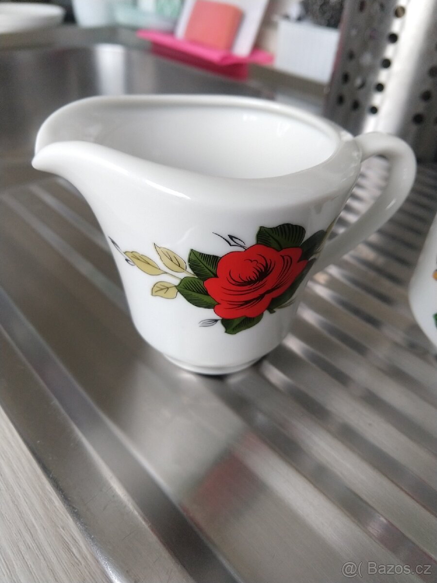 Prodám hrnečky a mlékárničky. - 7