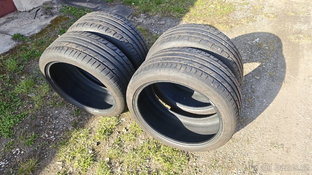 Letní pneu 235/40 R18 - 7