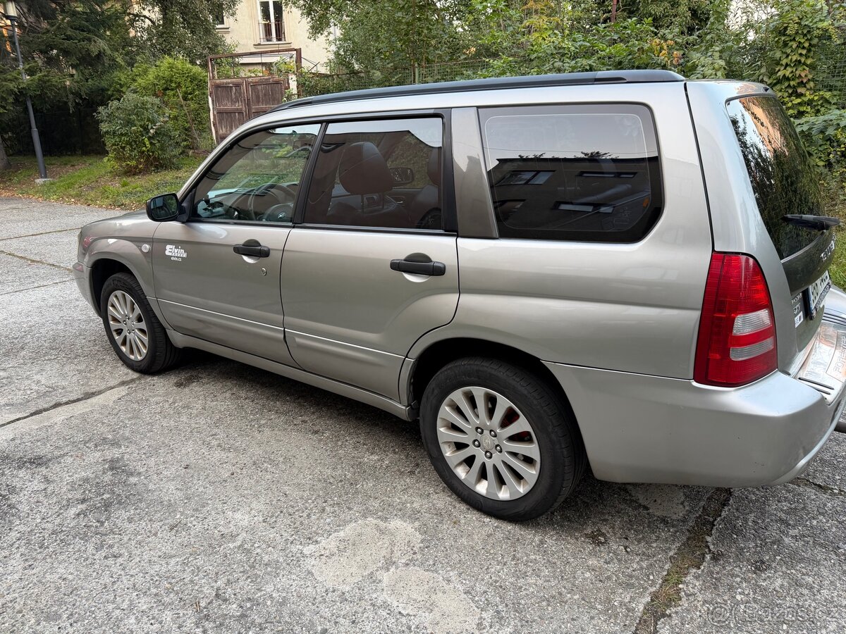 Subaru Forester XT 2.5 manuál - 7