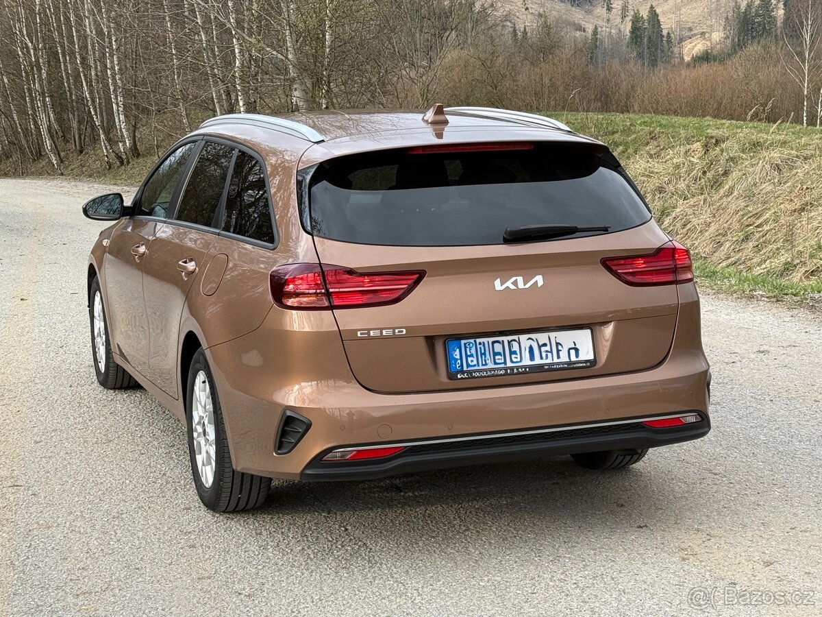 KIA Ceed sw 25tis km 3roky záruka. - 7