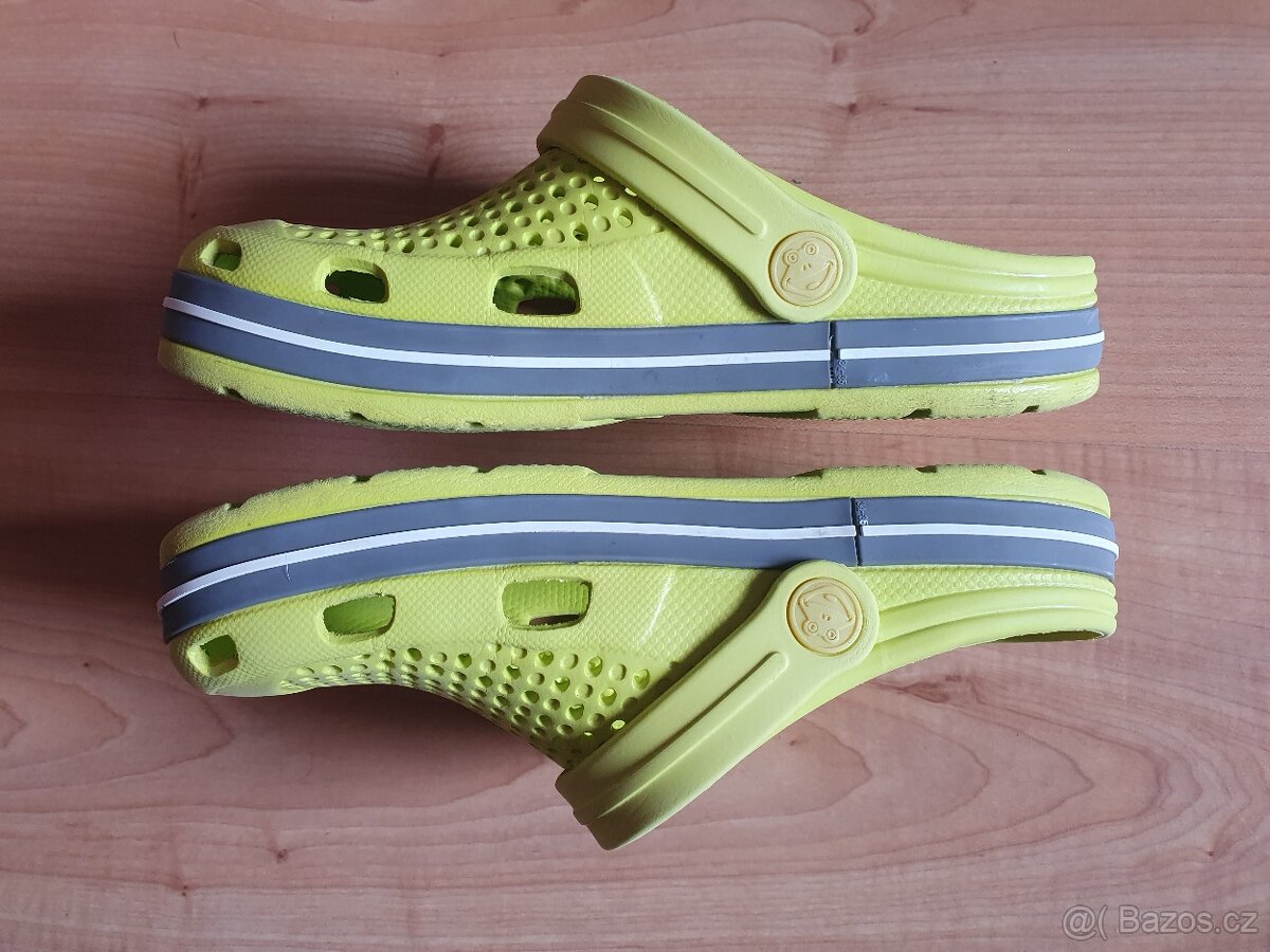 žluté pantofle 34/35 coqui boty - 7
