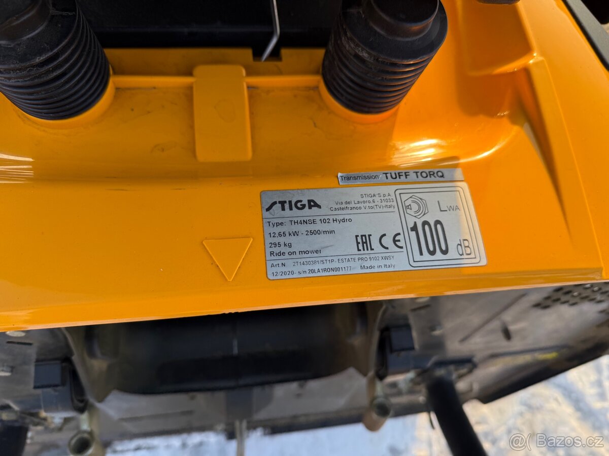 Prodám zahradní traktor Stiga 4x4 - 7