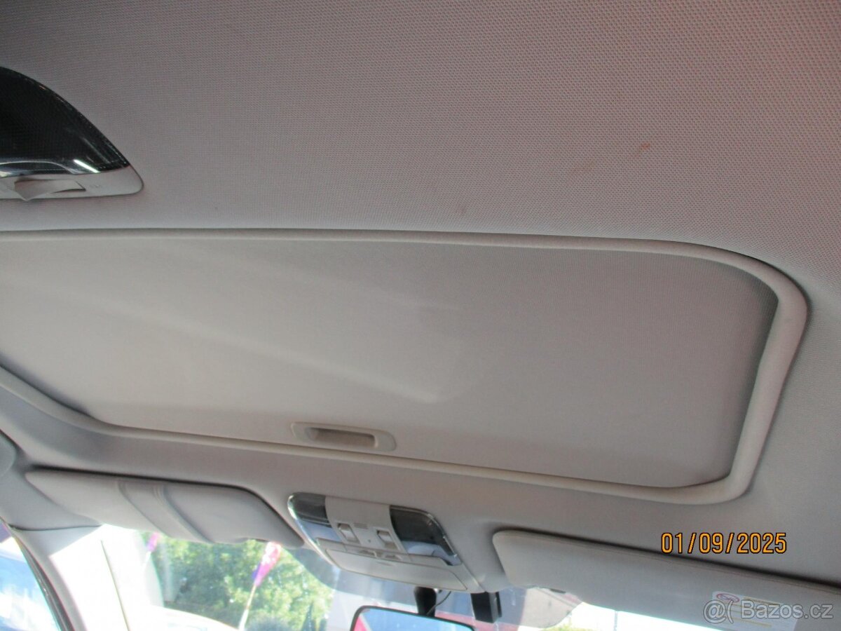 Subaru outback 4WD 2.0TDI s automatem - 7