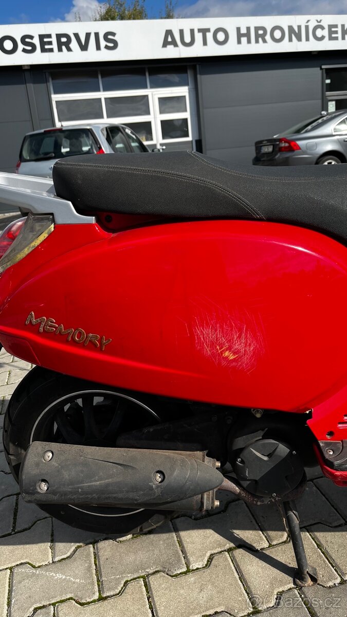 Skútr BEELINE ESTATE 50 2T - 7