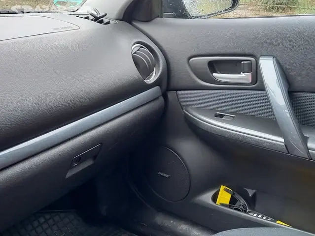 Mazda 6 GY 2.0 benzín r.2007 bez STK - 7