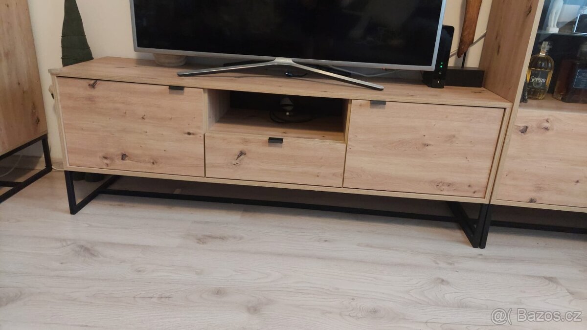 Obývací stěna - 7