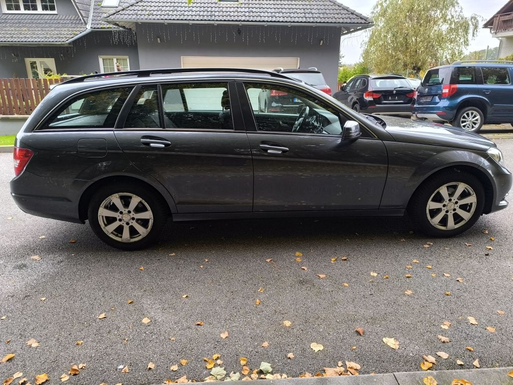 Mercedes-Benz Třídy C200, 2.2 CDi ,Xenon,navi - 7