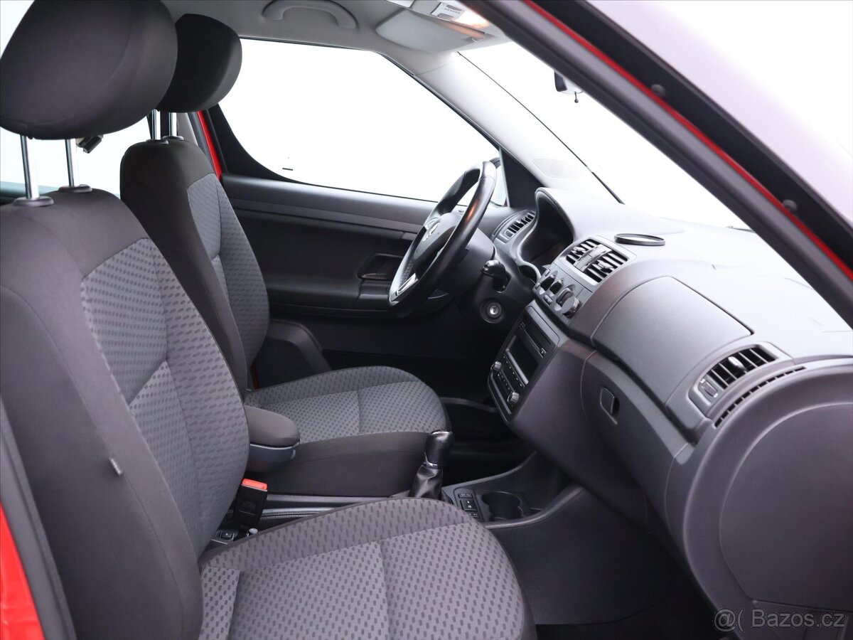 Škoda Roomster 1,2 TSI 63kW CZ Ambition Tažné (2015) - 7