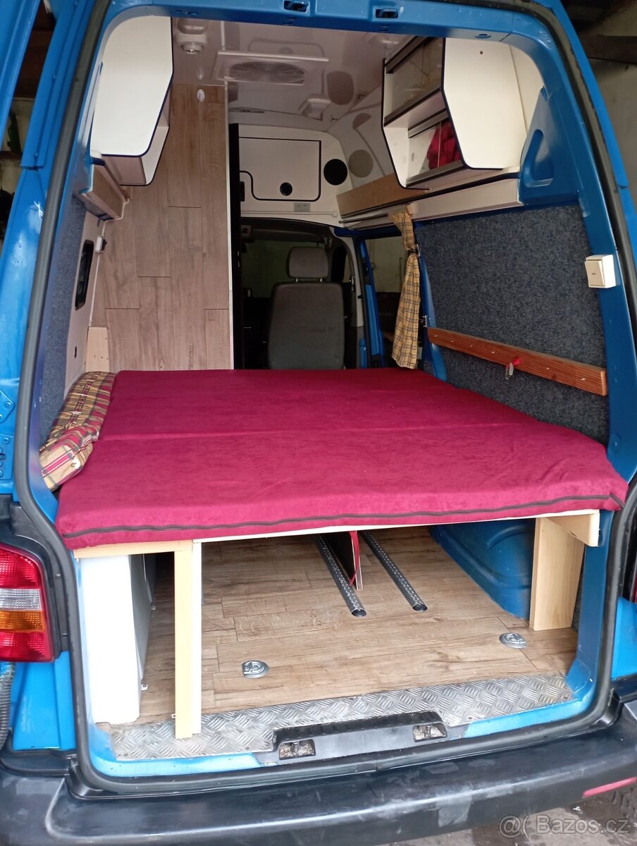 VW Transporter T5 2.5 TDi 4x4 - 7