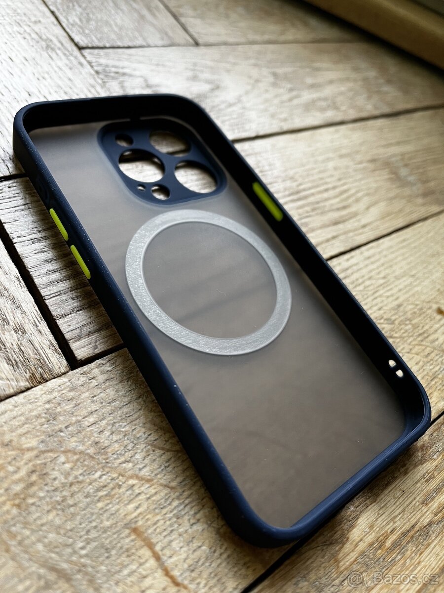 kryt na Apple iPhone 15Pro - 7