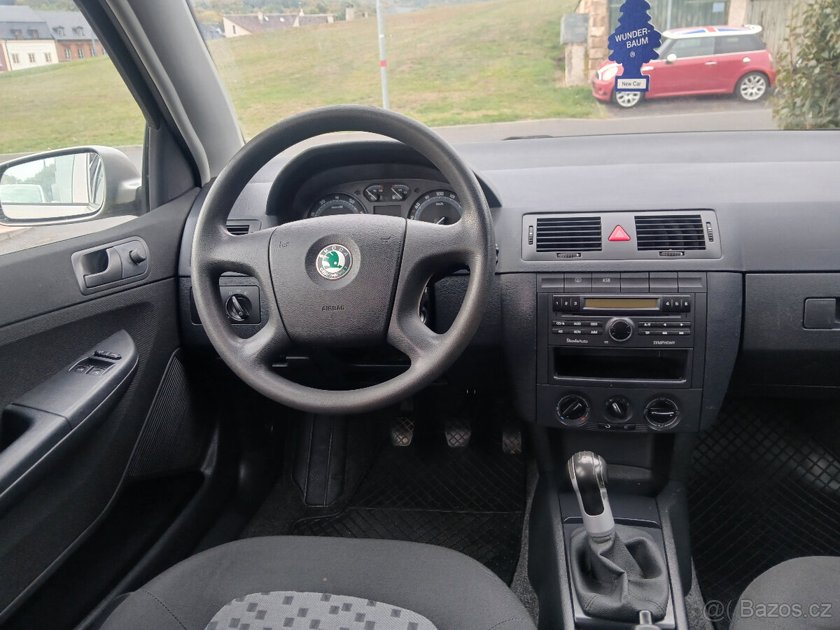 Škoda Fabia Com 1.4i Jen 96.000 Km KLIMA - 7