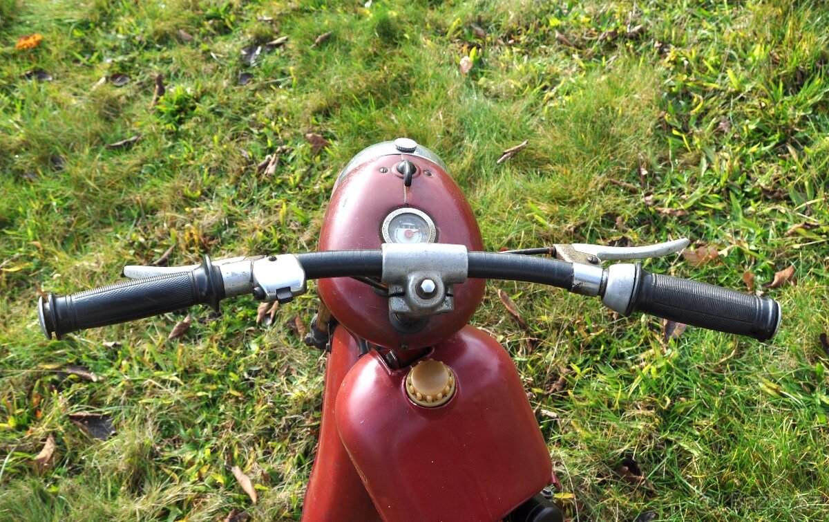 Jawa 50/555 - Pionýr - 7