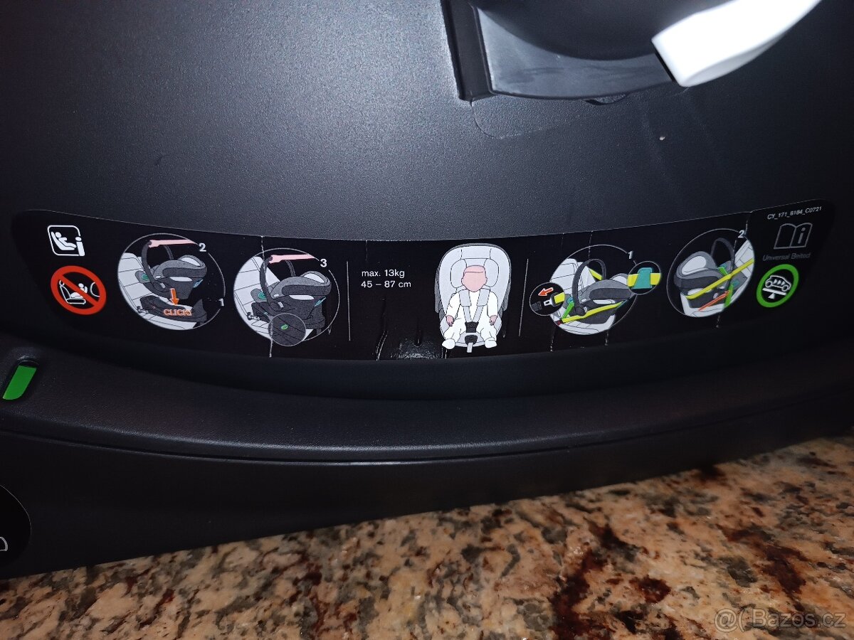 Prodám minimálně(6 měsíců v záruce) používanou autosedačku C - 7