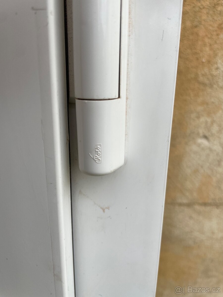 Nové okno plastové, dvojsklo, 80x120cm, s kličkou - 7