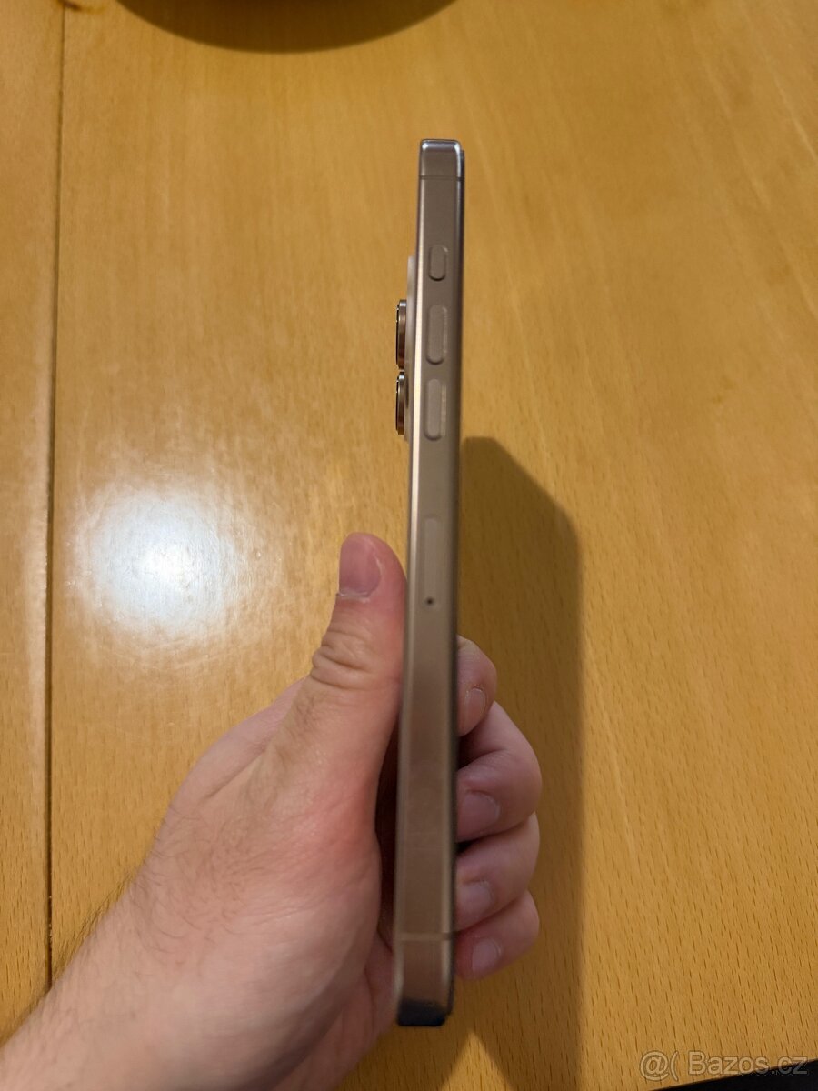 iPhone 16 Pro Max 256GB Desert titanium záruka 100% baterie - 7