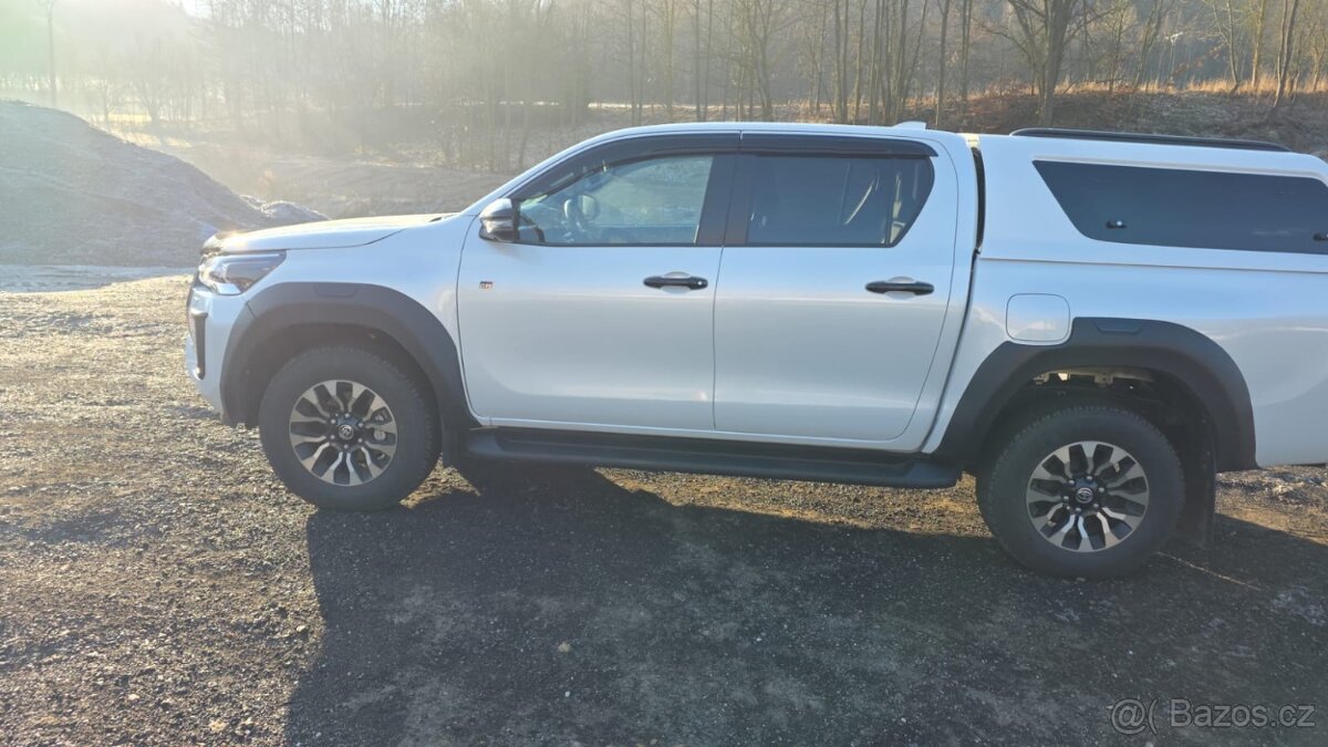 Toyota Hilux GR Sport - 7