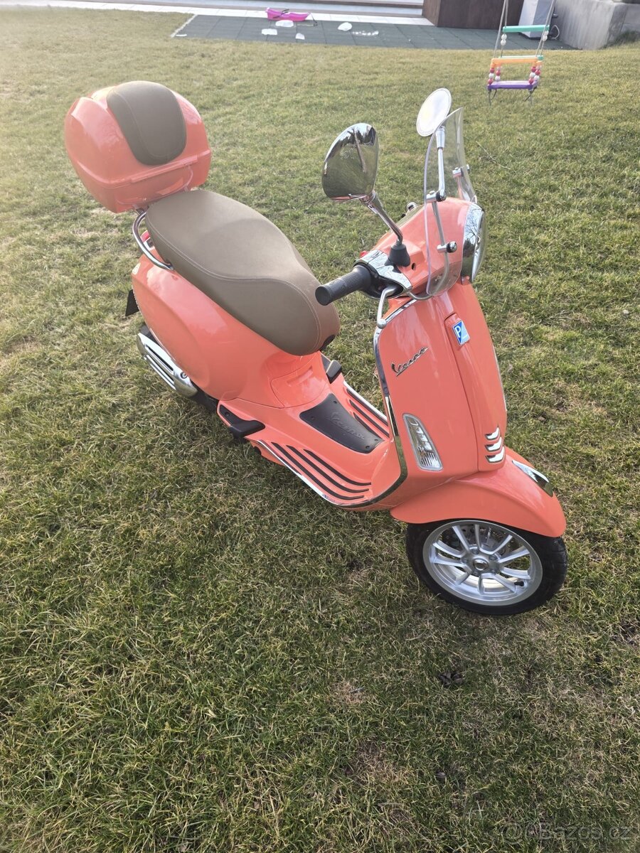 Vespa Primavera 125 - 7