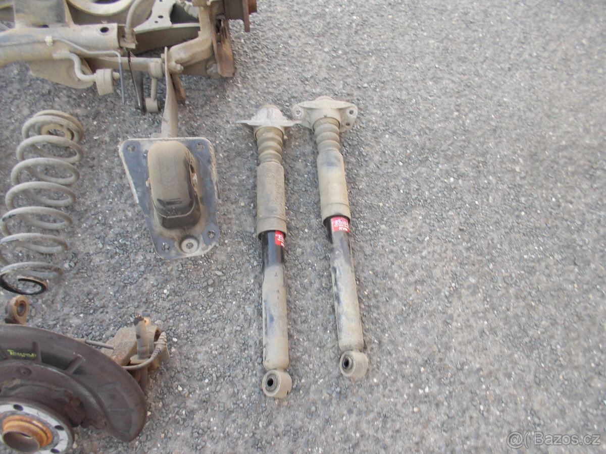 Díly podvozku VW Touran 1.4TSI 103kw - 7