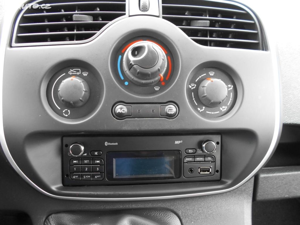 RENAULT KANGOO 1,5dCi - 7