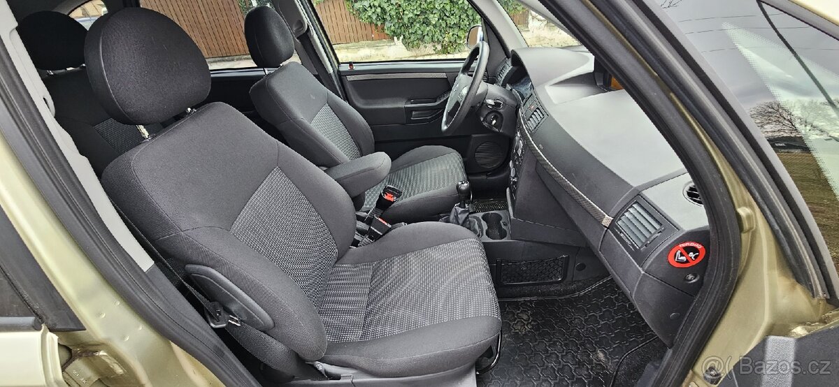 Opel Meriva 1.6 - 7