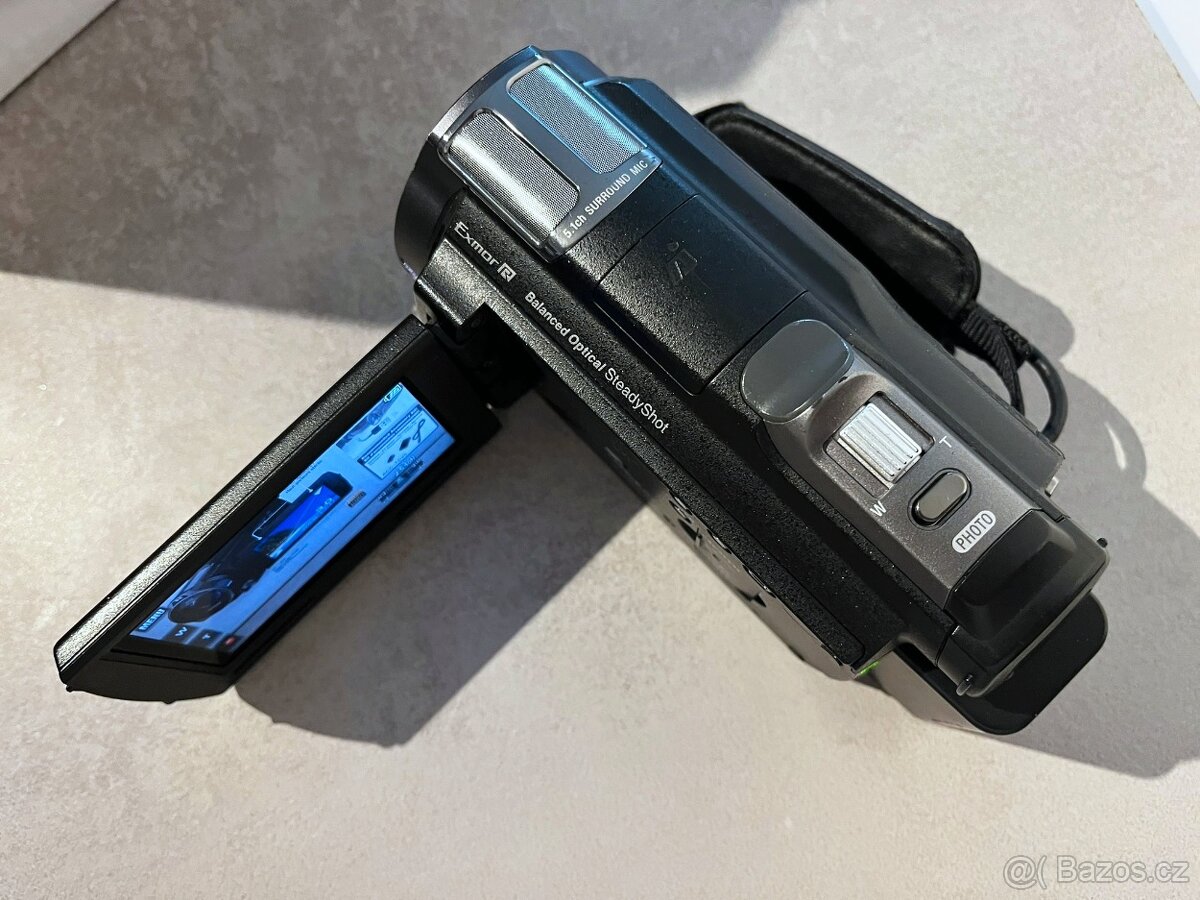 Sony HDR-CX730E - 7