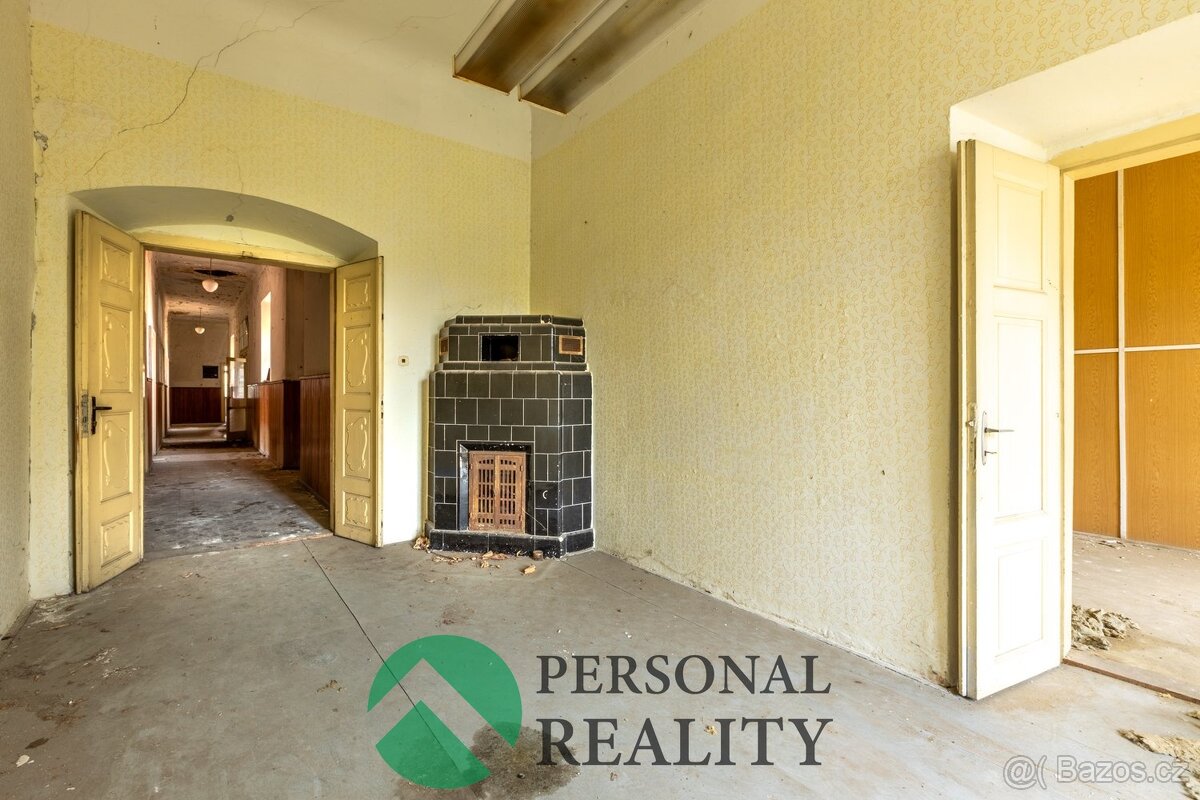 Prodej, Zámek, Libořice, ev.č. 02460 - 7