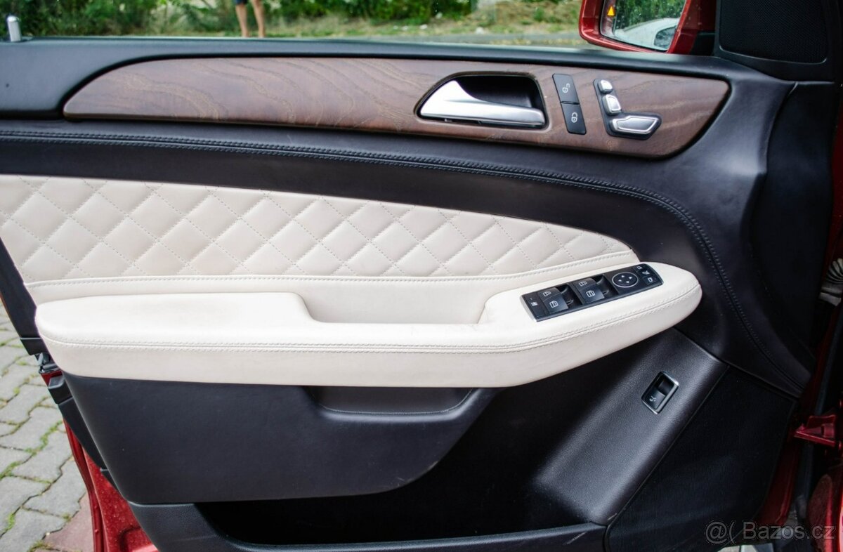 Mercedes-Benz GLS 350 d 4MATIC - 7