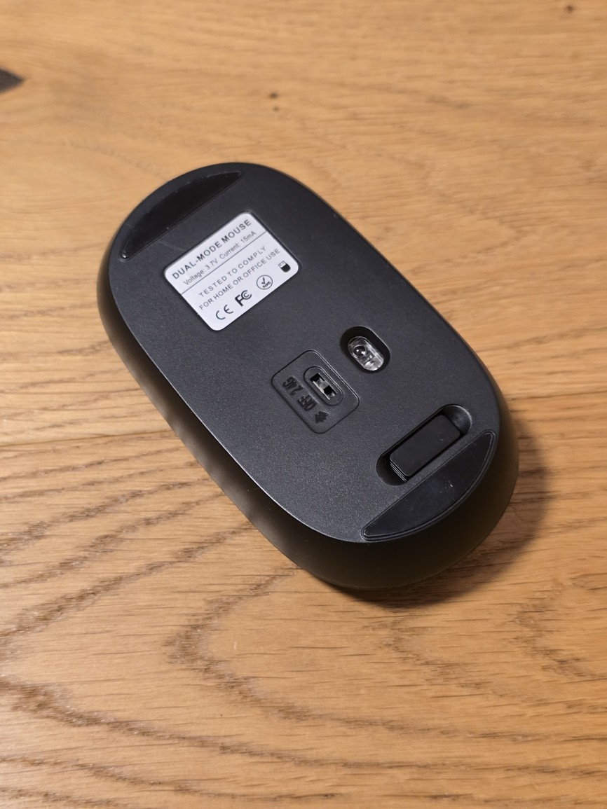 Lenovo IdeaPad G700 - 7