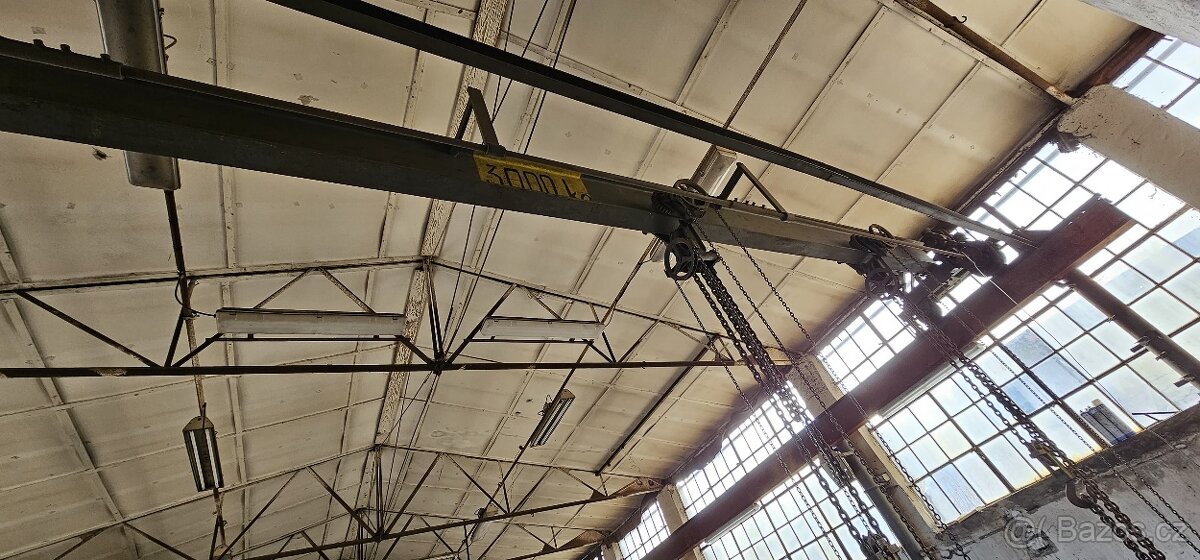 Pronájem autodílny, výrobních prostor, garáží, skladů - 7