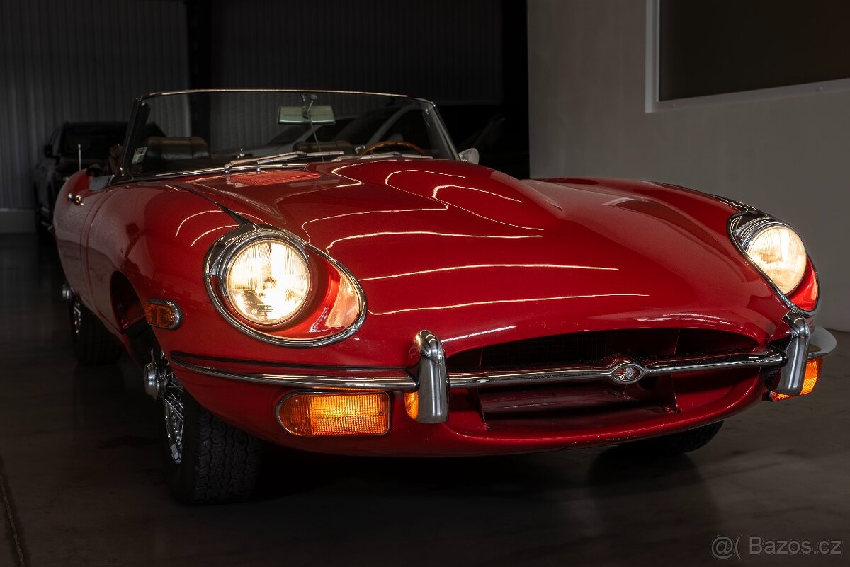 Jaguar E-Type - 7