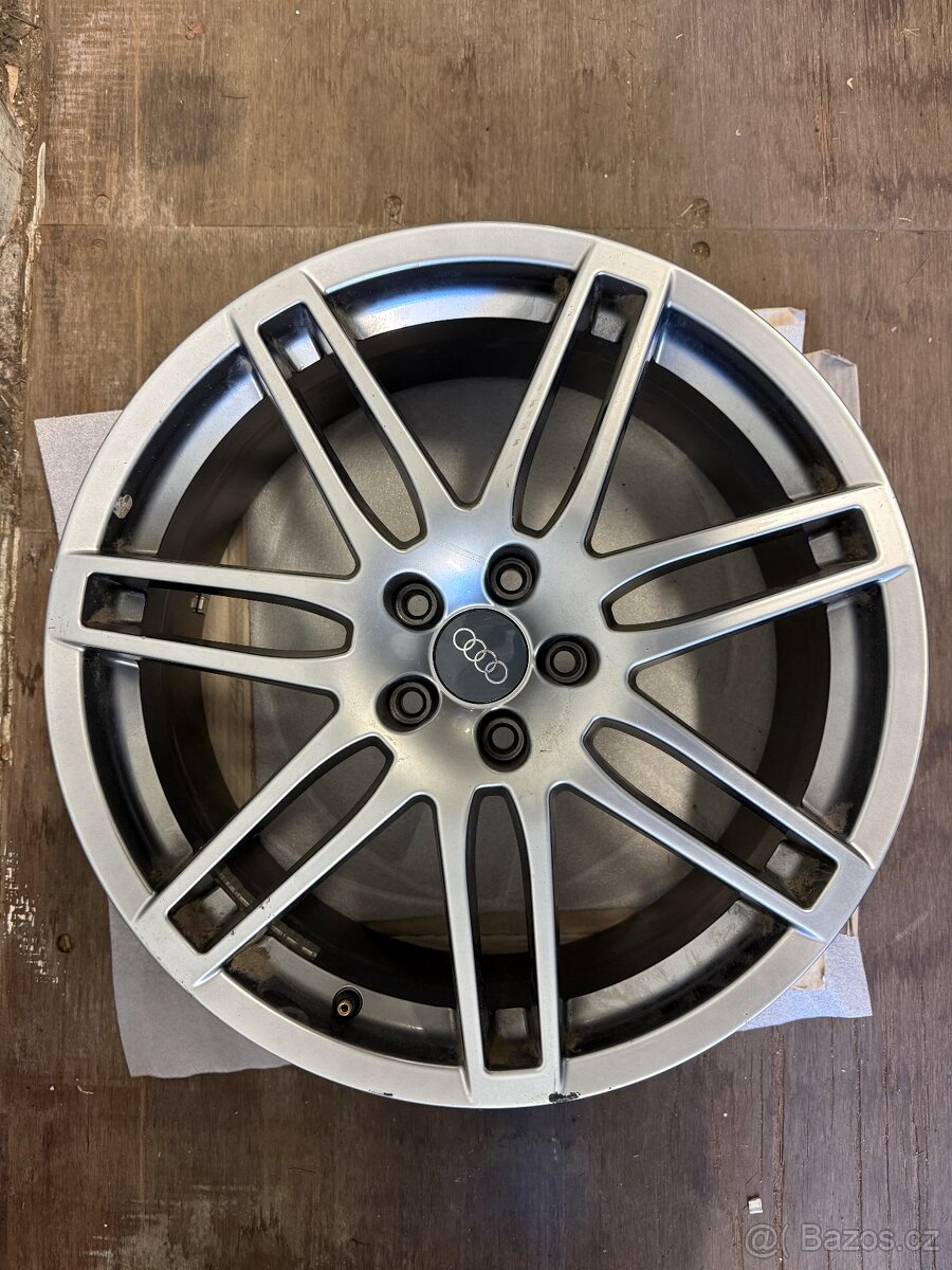 Sada alu kol Audi A4 B6 19" (RS4 look) - 7