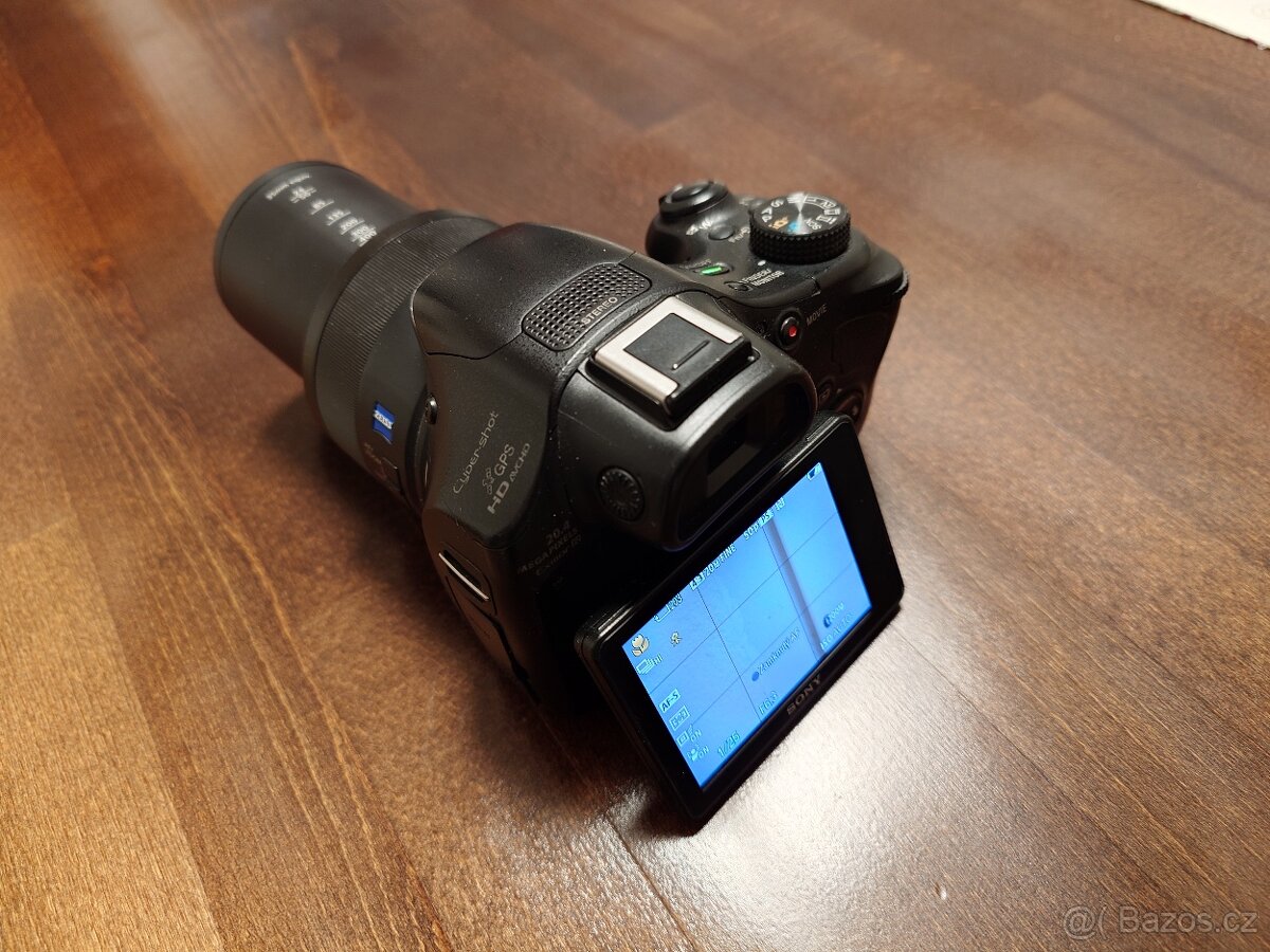 Sony Cyber-Shot DSC-HX400V - 7