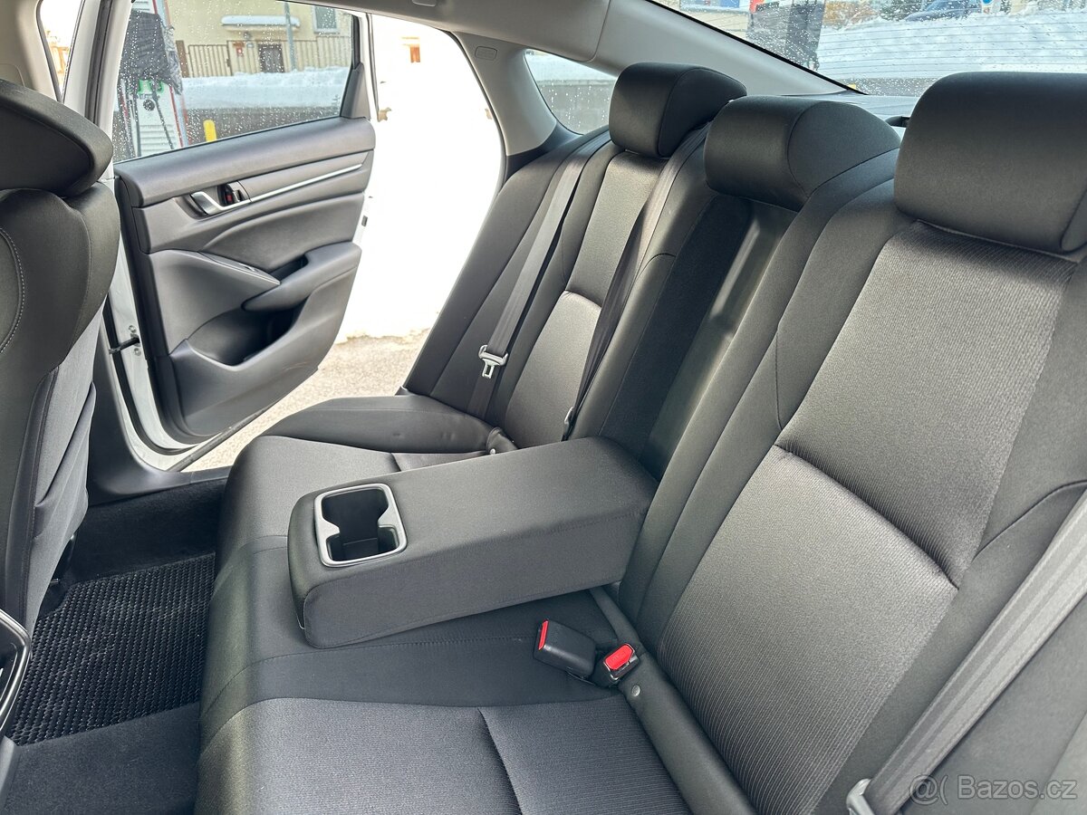 Honda Accord X Hybrid 2.0 - 7