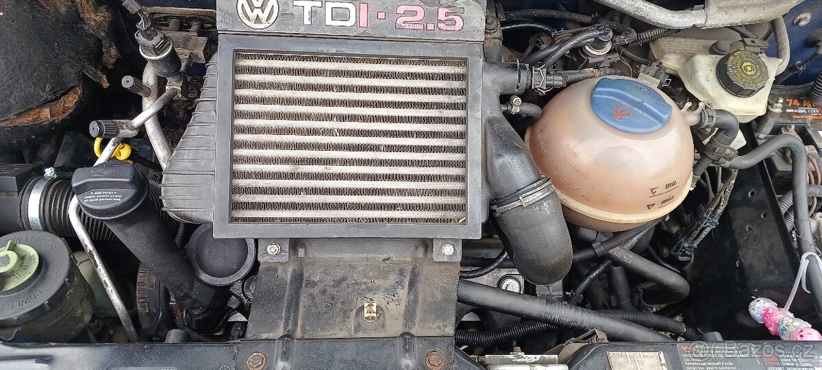 Vw T4 Caravelle 2,5Tdi 75kw r.v.98 - 7