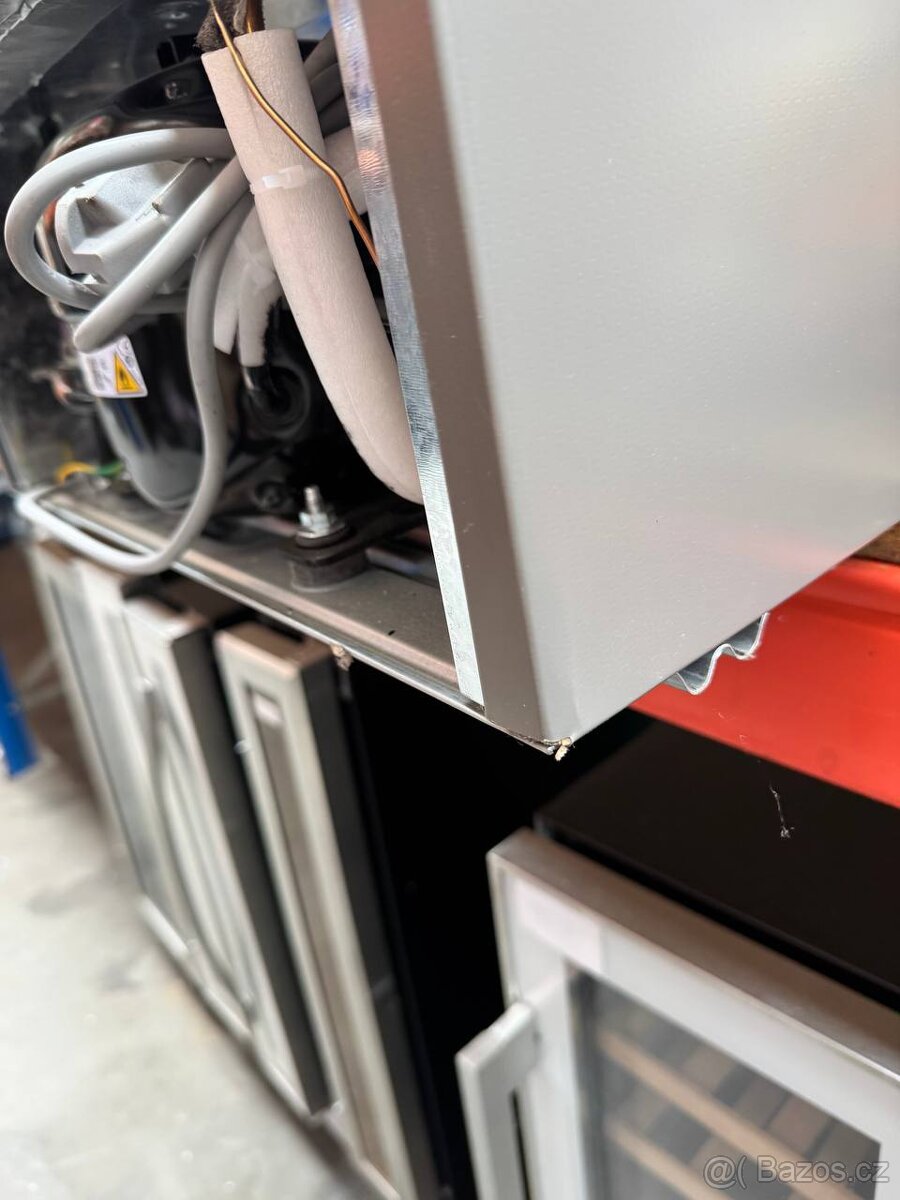 Lednice Delaware 75L/ 4L. Záruka - 7