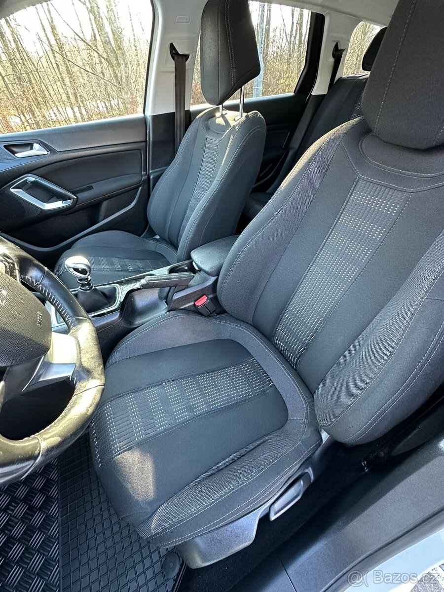 Peugeot 308, 1,6 HDi 88 kW PANORAMA . - 7