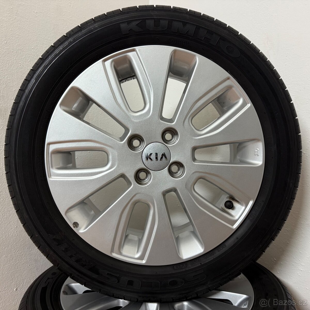 KIA RIO/STONIC 4x100 R16 ET43+LETNÍ 195/55R16 6mm - 7