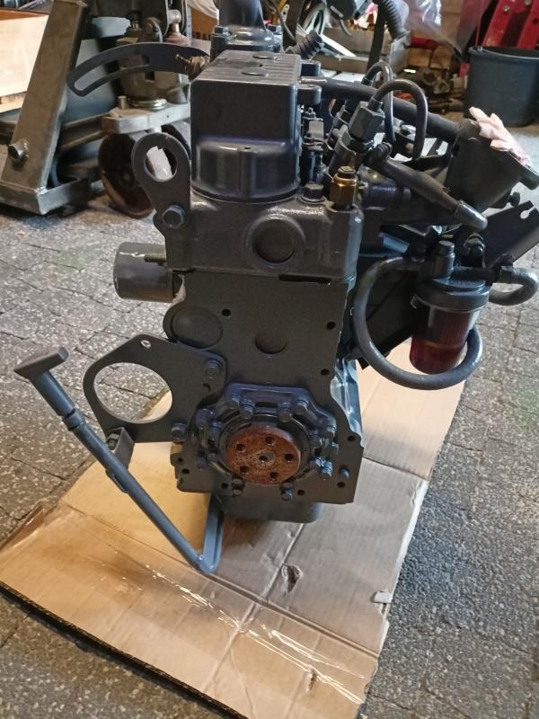 MOTOR KUBOTA Z402 - 7