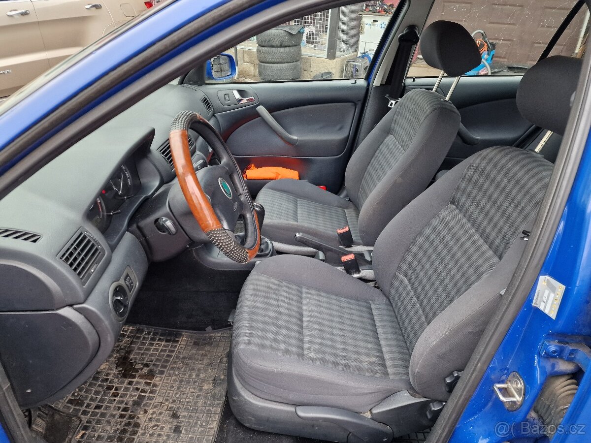 Škoda Octavia Combi 1,9TDI 74KW TOUR - 7