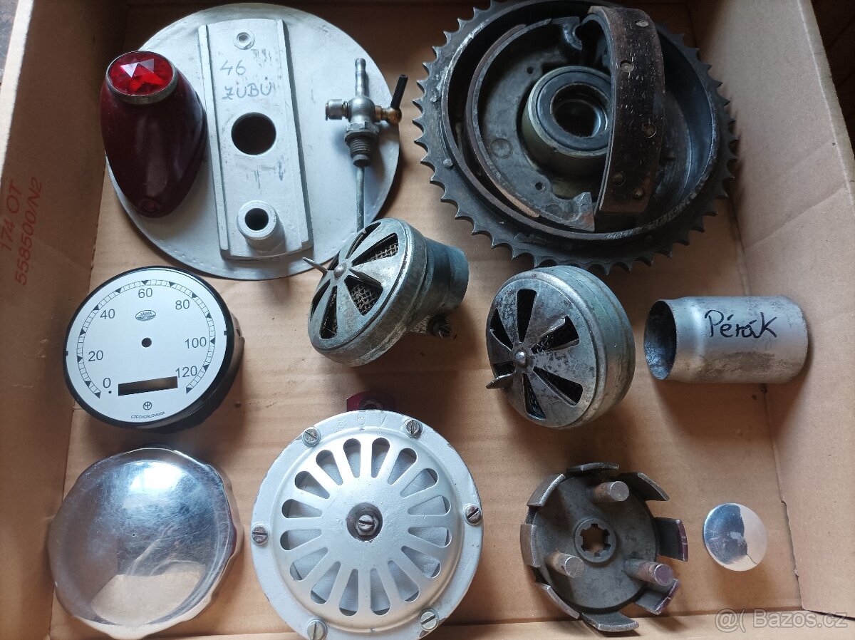 Náhradní díly - 7