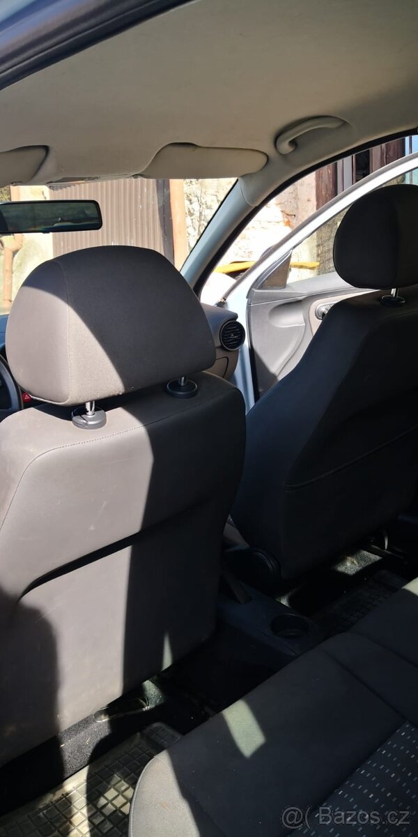 Seat ibiza, rok 1,4 benzin, rok výroby 2005 - 7