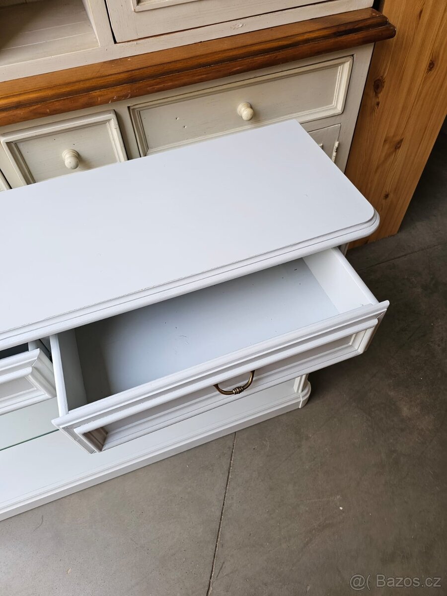 DŘEVĚNÝ KONZOLOVÝ STOLEK - 7