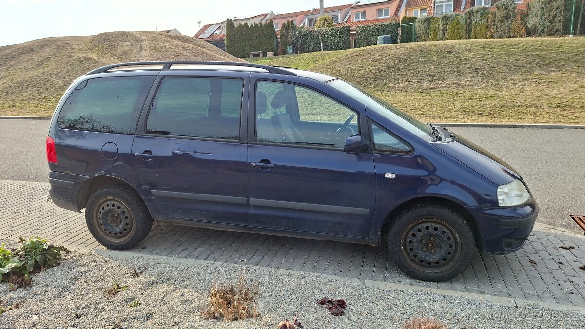 Sharan 1.9TDi, 2002, 6st., 5 míst - 7