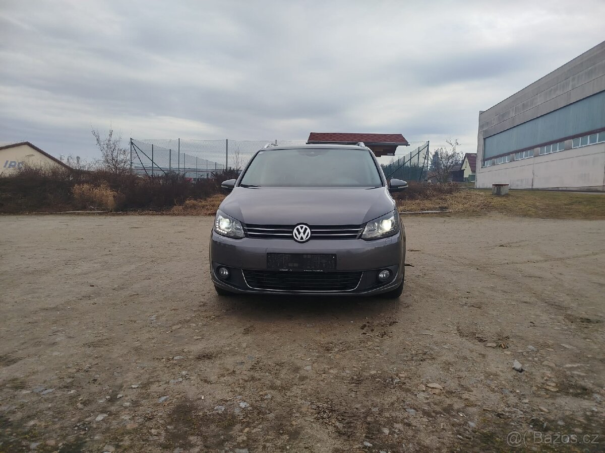 Volkswagen Touran - 7