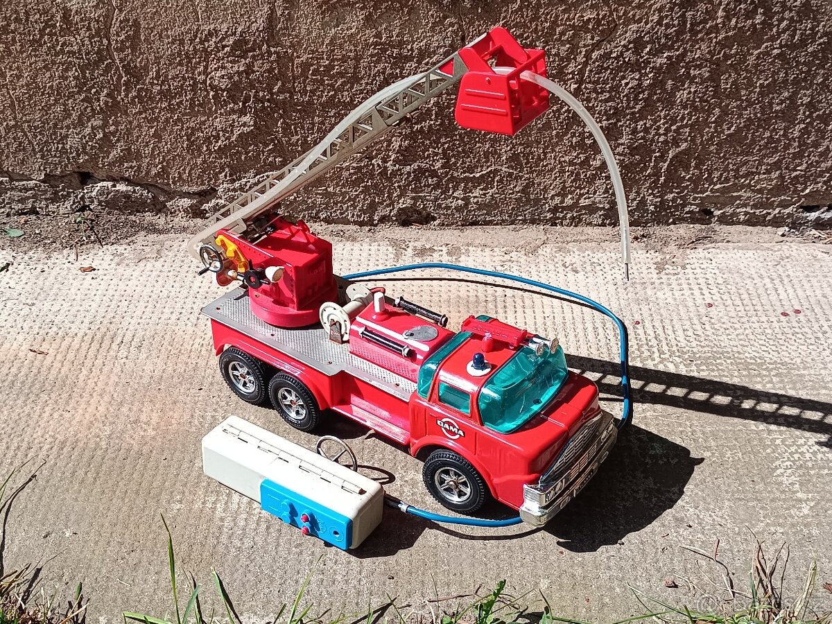 Sběratelské hračky GAMA - 7