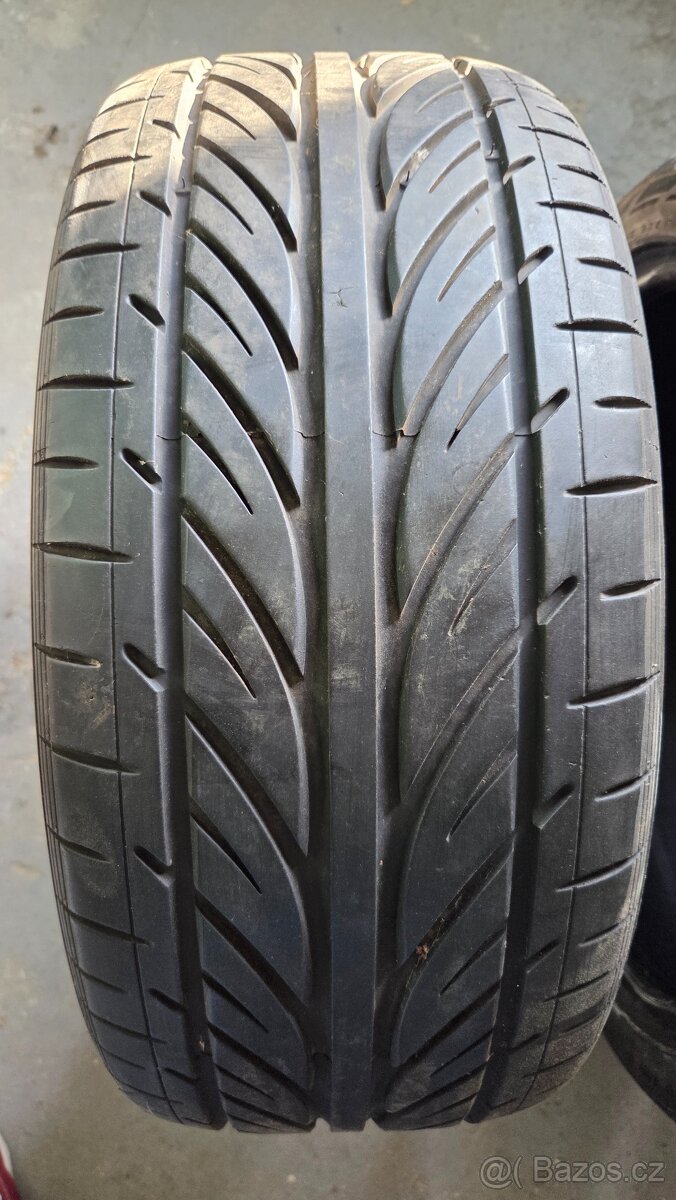 Hankook 225/40r18 - 7