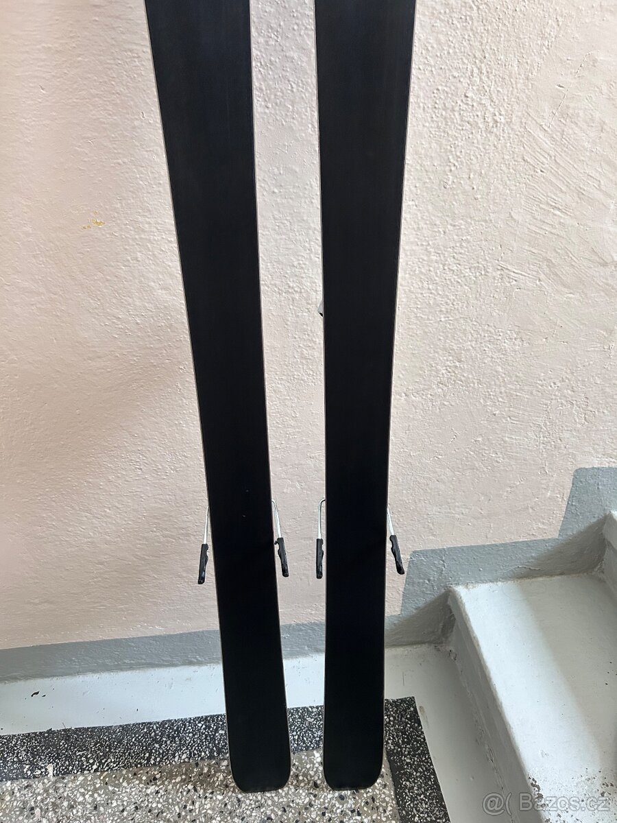 Sjezdové lyže Atomic Maven 86 - 7