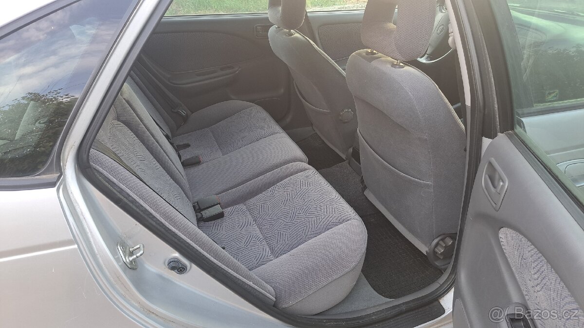 Toyota Avensis - 7