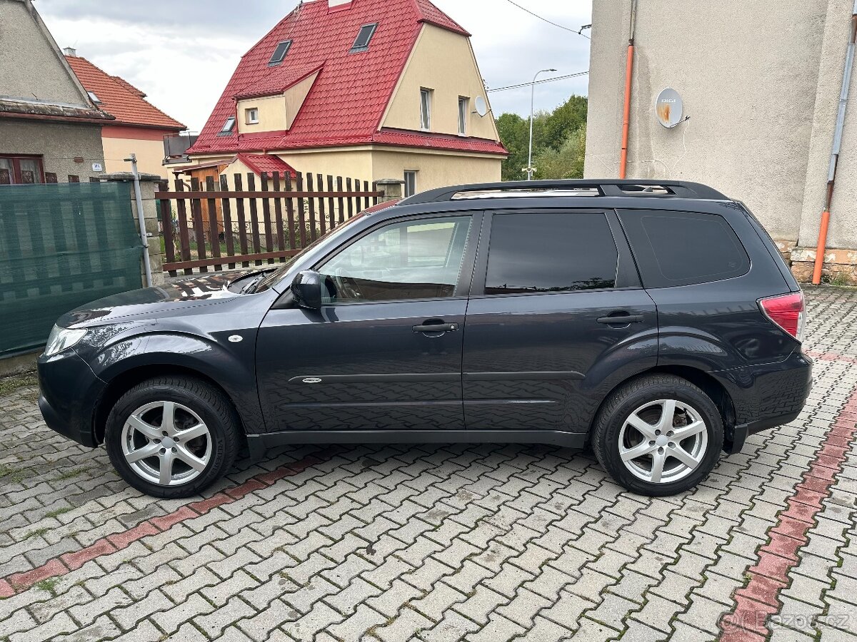 Subaru Forester 2.0 110kW 2009 82356km 4x4 TAŽNÉ TOP - 7