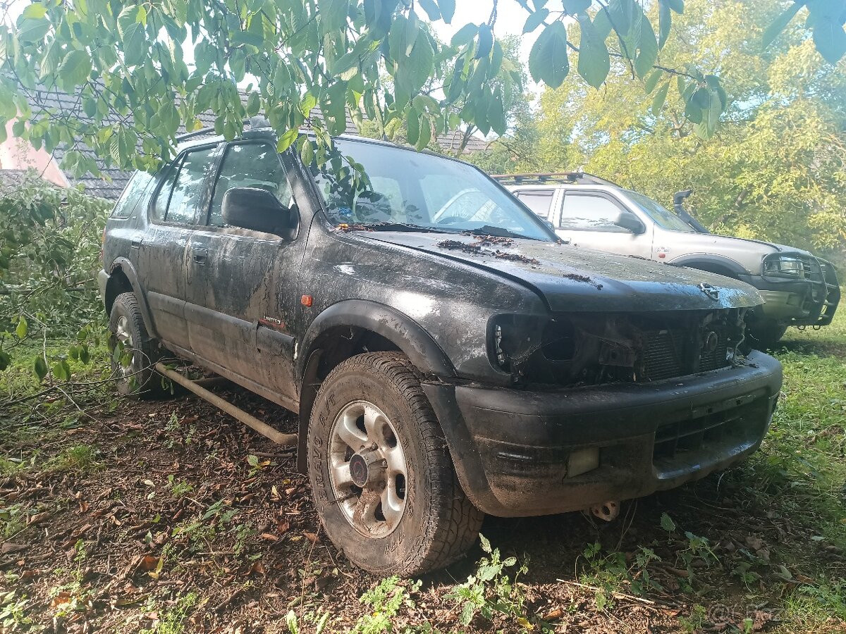 2x Opel Frontera 3.2 V6 - 7